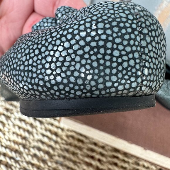 Tory Burch Stingray Reva Smoke Sz 7? - Picture 13 of 14